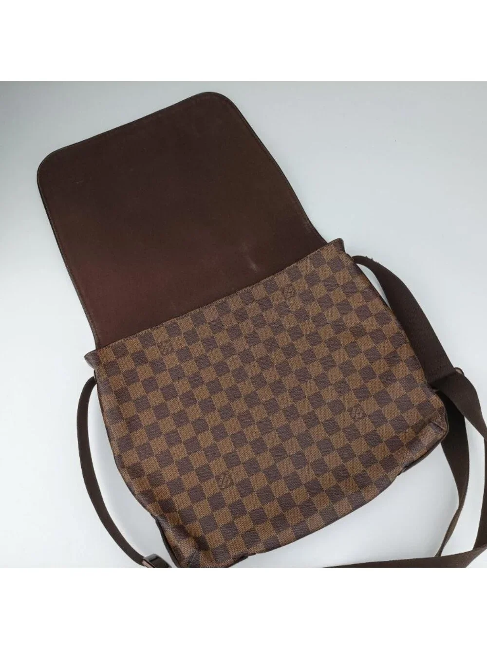 Louis Vuitton Brooklyn MM Ebene Damier Canvas Tote